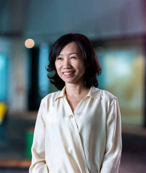 Perspectives-1196-499-Chris-S2